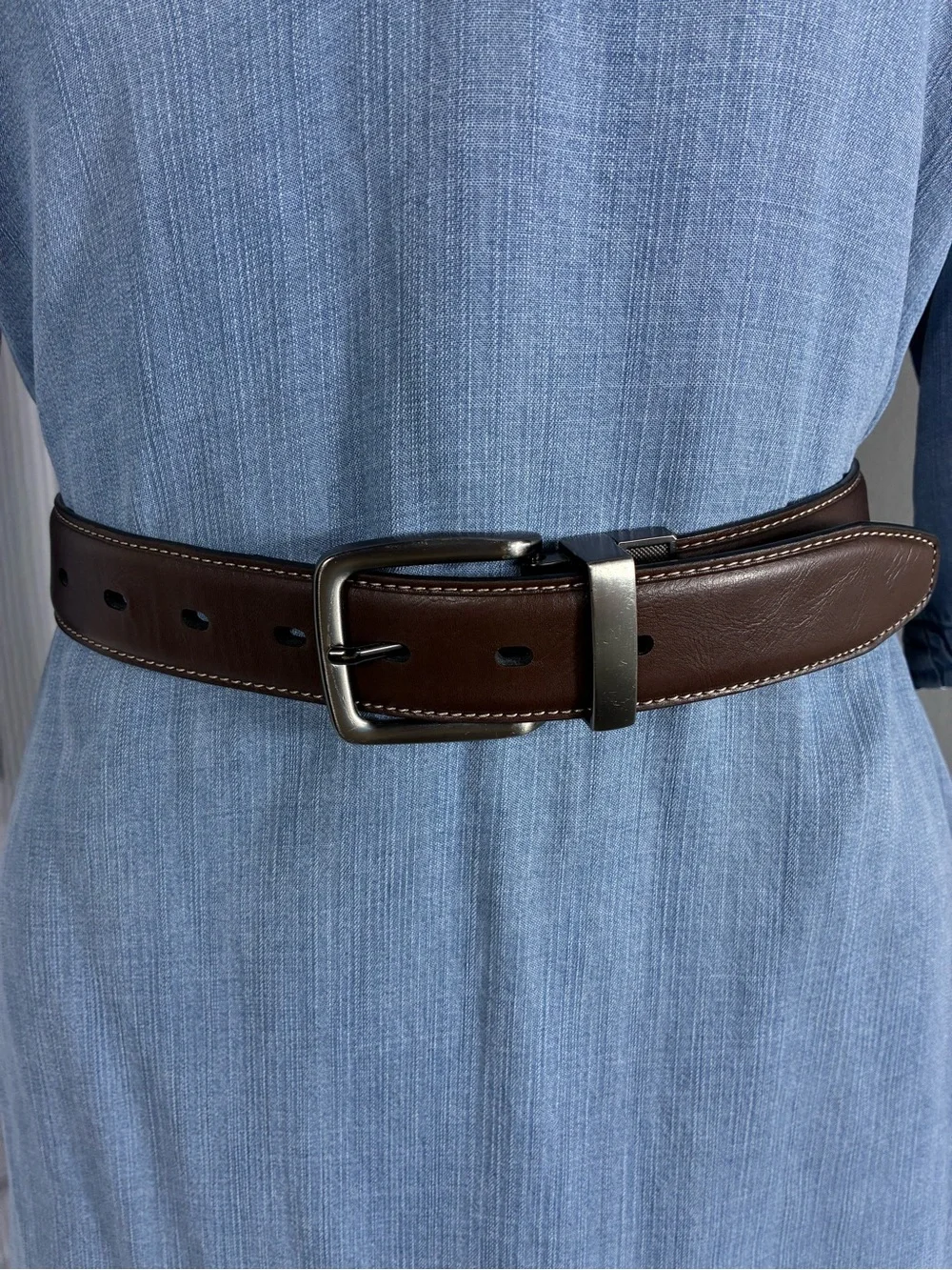 Dockers reversible mens belt sz 38-40 black/brown  Brushed Silver Buckle